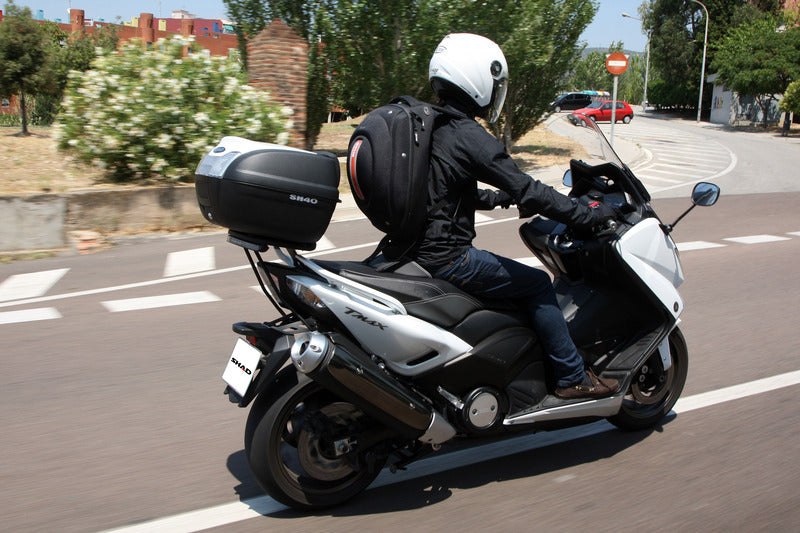 Kawasaki J 125 [SHAD] - SH40 top case black 3kg 40L