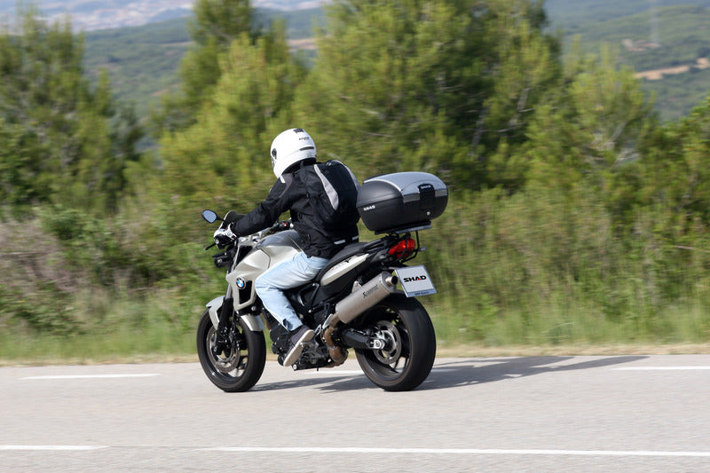 Yamaha X-Max 300 Tech Max + [SHAD] - SH45 top case - black 6kg 45L