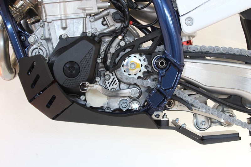 GAS GAS EC 500 F [2024-2025] - Xtrem underrun protection with linkage protection - PE-HD 8mm