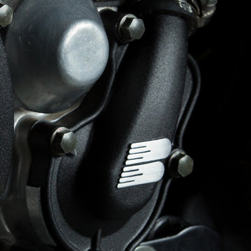 KAWASAKI KX 450 [2024-2026] - Supercooler Kit - Wasserpumpenabdeckung Schwarz mit Laufrad