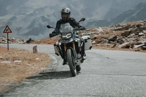 BMW F 900 GS Adventure [SW-MOTECH] – TRAX ADV large side case (45 liters) right