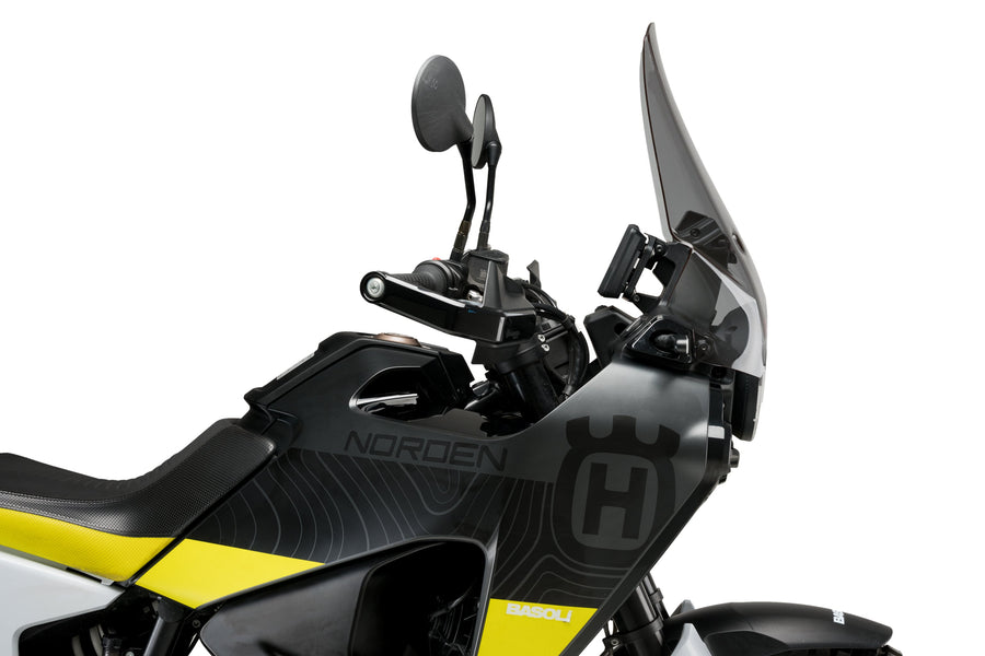 HUSQVARNA NORDEN 901 EXPEDITION [2025] – touring screen – heavily tinted