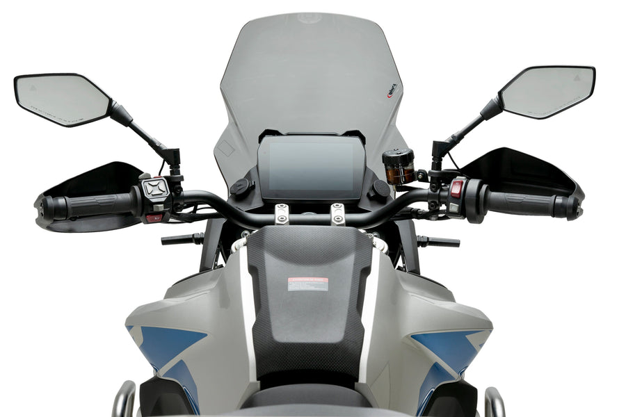 VOGE 900DSX [2025] – touring screen – heavily tinted