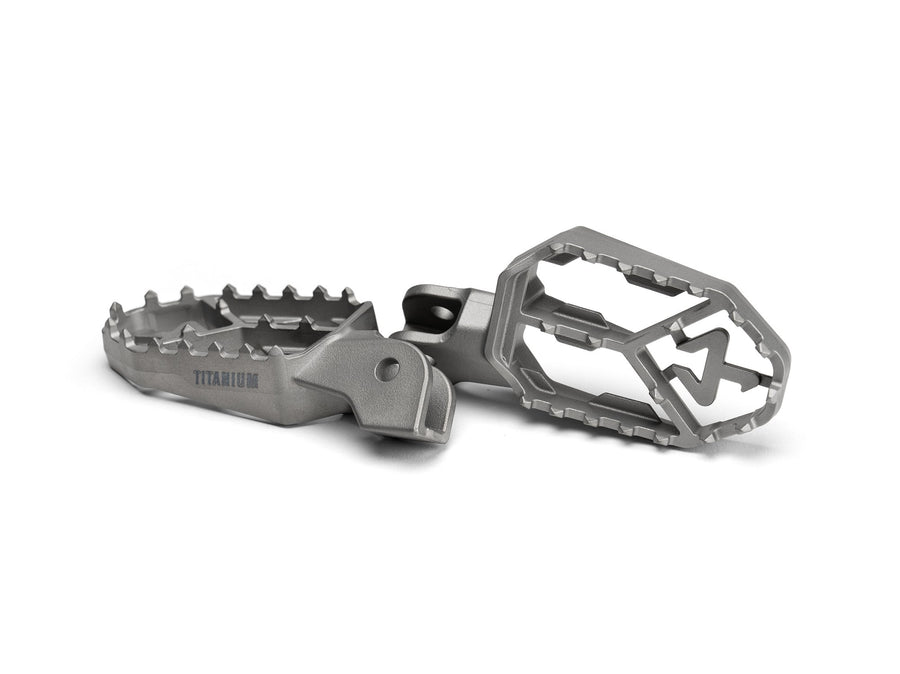 BMW R 1200 GS ADVENTURE [2004-2018] - Adventure footrest set (titanium)