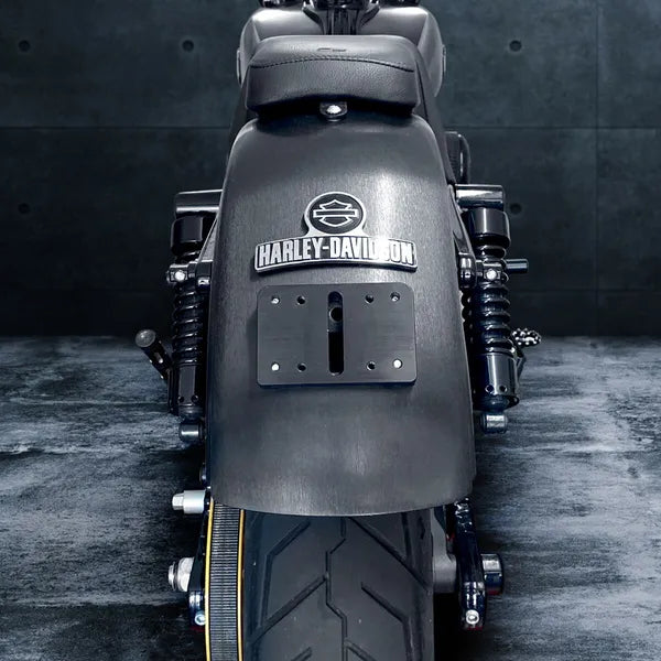 Harley Davidson Fxdrs 114 [HEINZ BIKES] – Spacer cube for license plate mounting