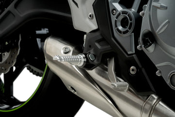 KTM RC 390 [2025] – R-Fighter footrests – silver - 0