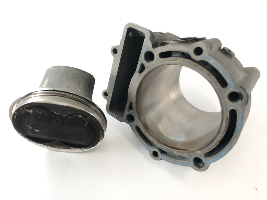 Husqvarna SMR 570 [2003] - Cylinder with piston