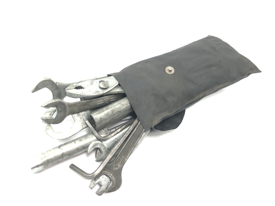 Yamaha XTZ 750 Super Tenere 3LD [1990] - On-board tools tool set tool bag