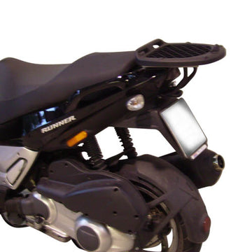 Gilera Runner 50-125-200 [GIVI] - Topcase Träger für MONOLOCK® Koffer Verkleidung muss angebohrt werden