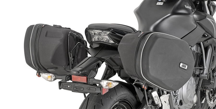 Kawasaki Z 650 [2017–2026] – Abstandshalter für EASYLOCK Satteltaschen