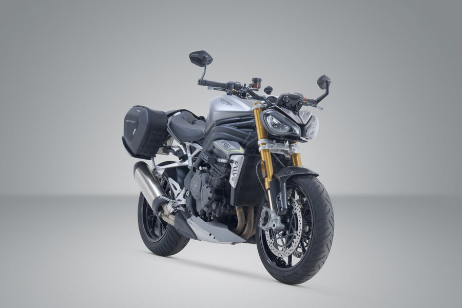 Triumph Speed Triple 1200 RR [2022-2025] - PRO BLAZE H saddlebag set with EDGE protection & heat protection – image 1