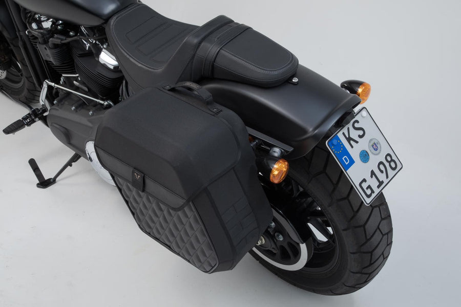 Harley-Davidson FXFBS 1868 Softail Fat Bob 114 [2018-2023] - Legend Gear side bag system LH2 left - picture 3