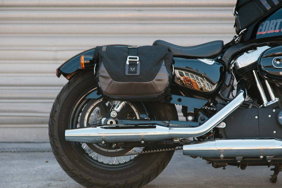 Harley-Davidson XL 883 R Roadster [2009-2015] - Legend Gear side bag system LC Black Edition – picture 5