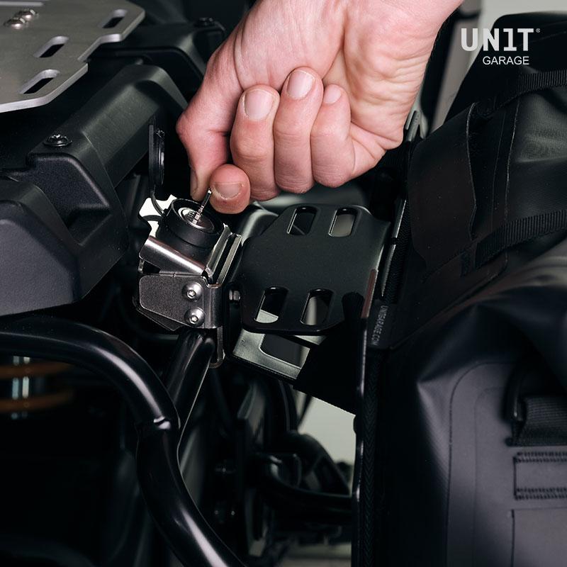 BMW R nineT 1200 Pure [2017-2023] - Khali Seitentasche aus TPU 35L - 45L + Aluminiumplatte auf der Schalldämpferseite