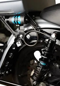 Harley-Davidson FLHX 1923 Street Glide 117 [2026] - REVO ARC Remote Reservoir FL Schraubenfederung – Oberfläche: Gold – Art.-Nr. 1310-1910 – Bild 5
