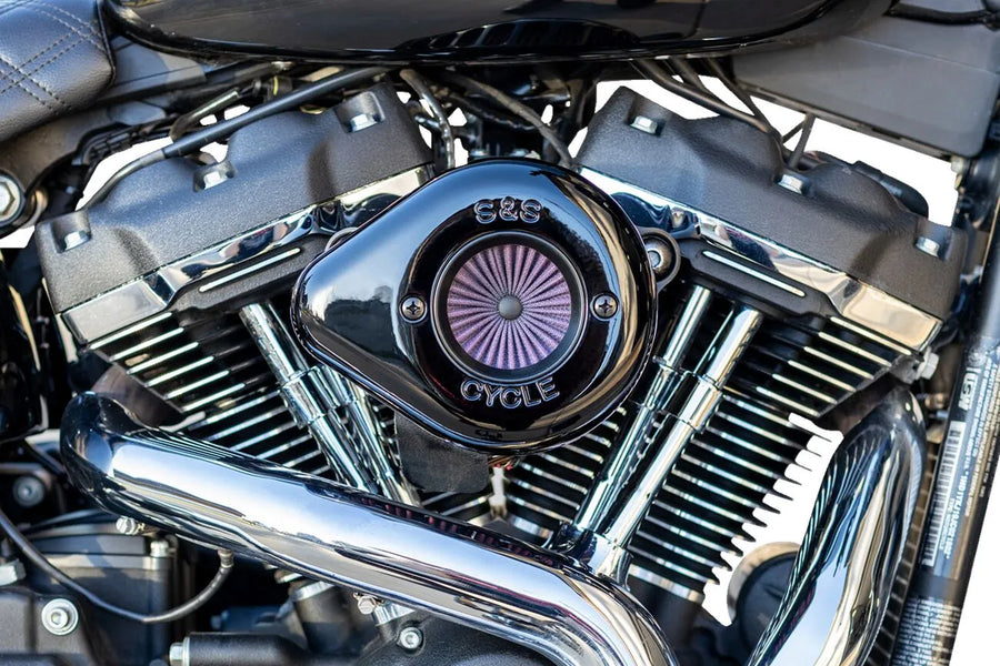 Harley-Davidson FLHTCUTG 1868 Tri Glide Ultra 114 [2023] - Air Stinger Stealth Luftfiltersatz – Oberfläche: Schwarz – Bild 6