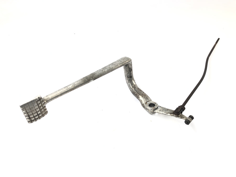 BMW R 75/5 [1973] - Brake pedal with brake linkage