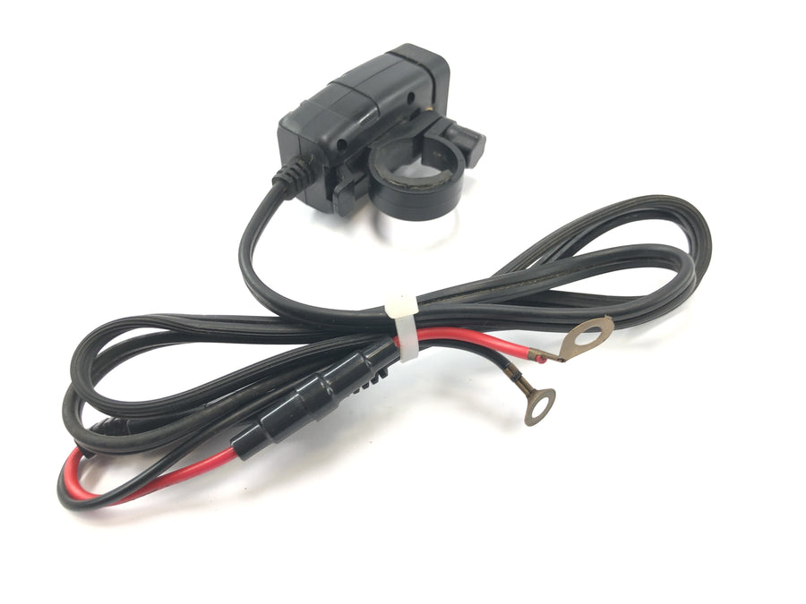 Yamaha XV 1600 Wild Star VP08 [2002] - USB charging socket double USB socket