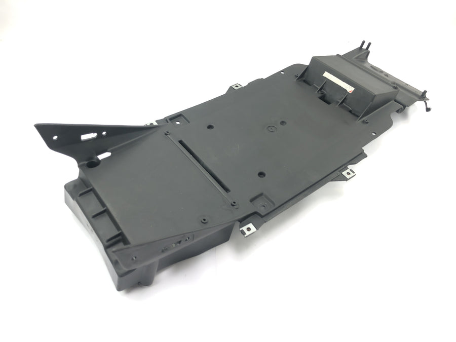 Aprilia Mille RSV 1000 ME [1999] - Rear substructure battery box rear lower fairing