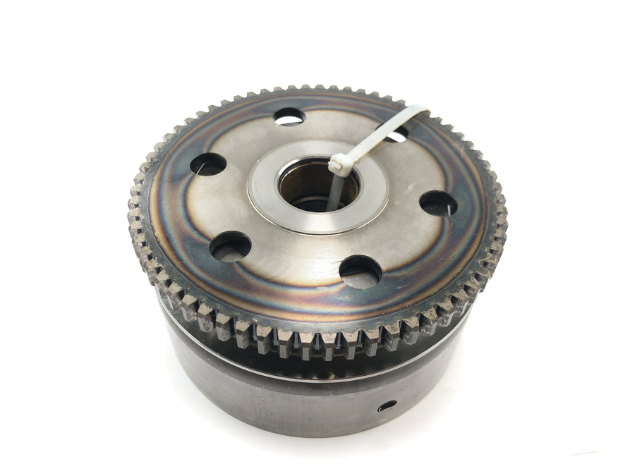 Yamaha XV 1600 Wild Star VP08 [2002] - Alternator rotor pole wheel with starter freewheel