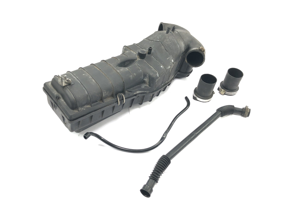 Moto Guzzi V65 Custom [1985] - Air filter box Air filter housing Intake box airbox