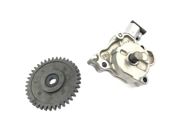 Yamaha XVS 650 4VR [1997] - Oil pump with drive wheel - 0