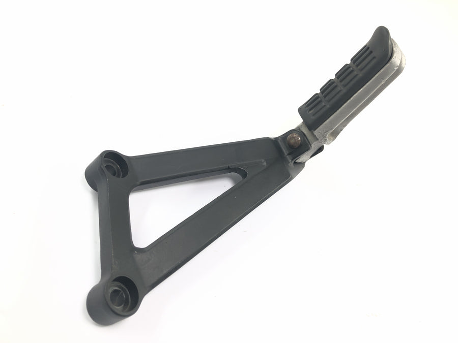 Honda NSR 125 JC20 [1991] - Rear passenger footrest footrest holder left