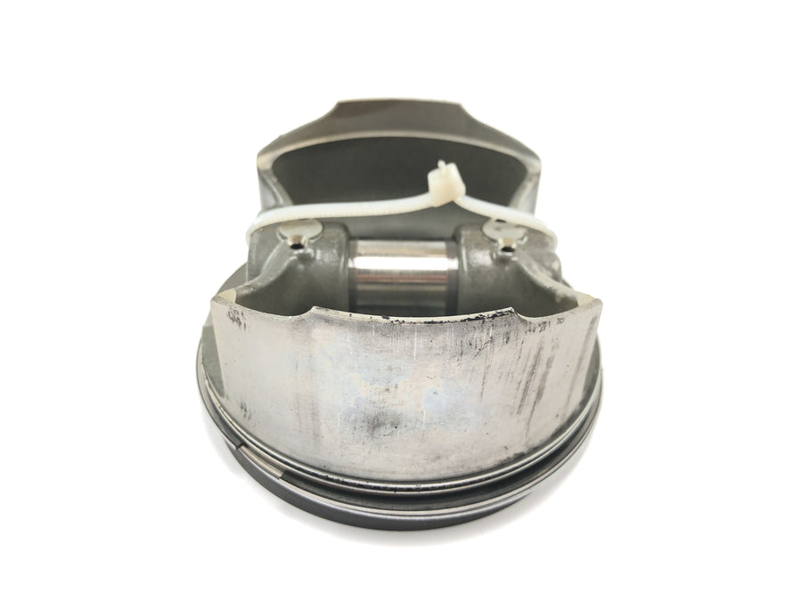 Yamaha XV 1600 Wild Star VP08 [2002] - Cylinder with rear piston