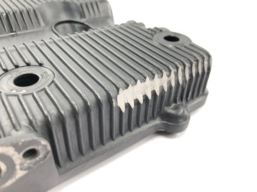Suzuki GSX R 1100 GU74C [1987] - valve cover cylinder head cover engine cover top - 0