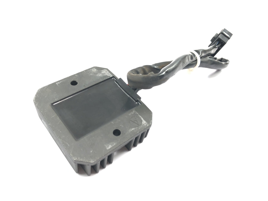 Kawasaki W 650 EJ650A [1999] - Regulator voltage regulator rectifier