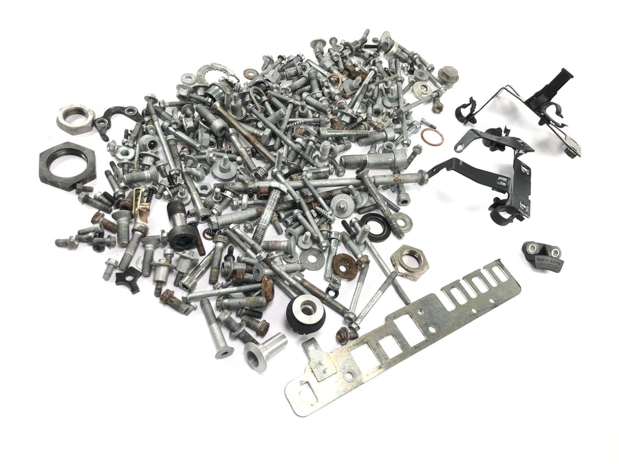 KTM 950 Adventure LC8 [2004] - remaining parts and screws and small parts