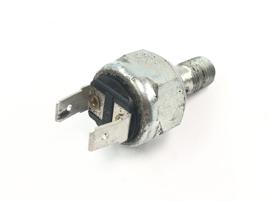 Moto Guzzi V10 Centauro [1998] - Rear brake light switch