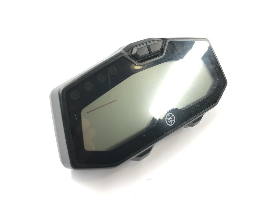 Yamaha MT07 RM04 [2014] - Speedometer cockpit instrument display speedometer 22,000 km