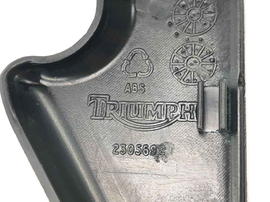 Triumph Speedmaster 900 [2003] - frame cover ignition lock cover plastic cover cap