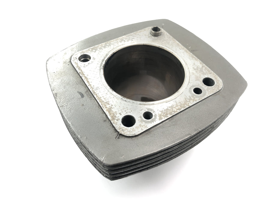 Moto Guzzi V10 Centauro [1998] - cylinder with piston on the left