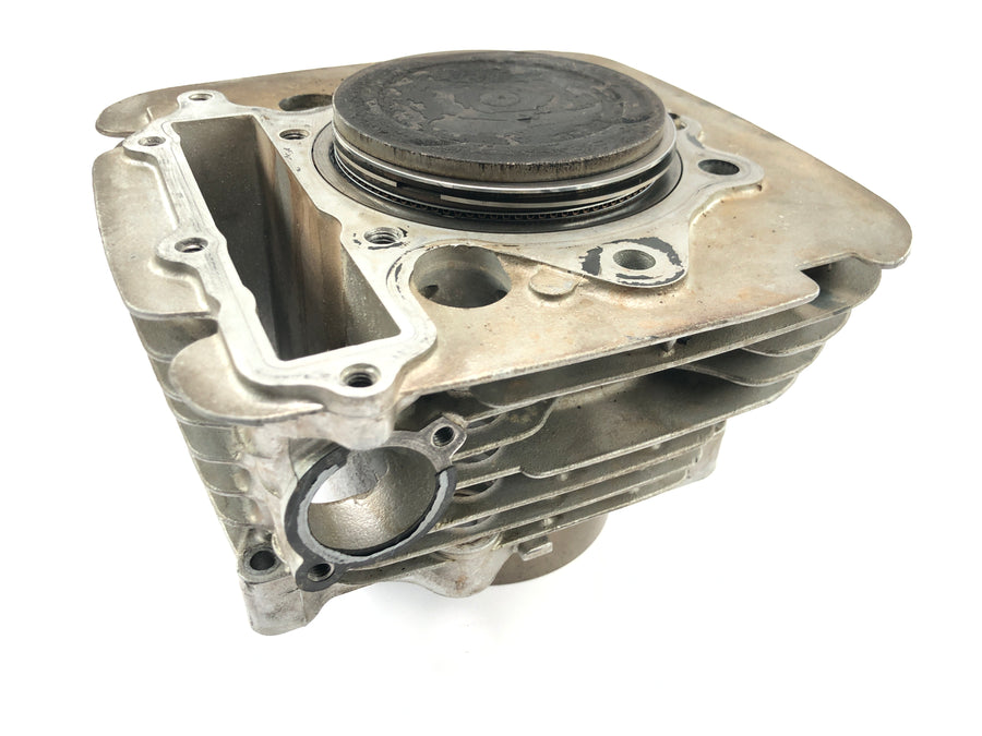 Yamaha TT 600 E 4GV [1995] - cylinder with piston
