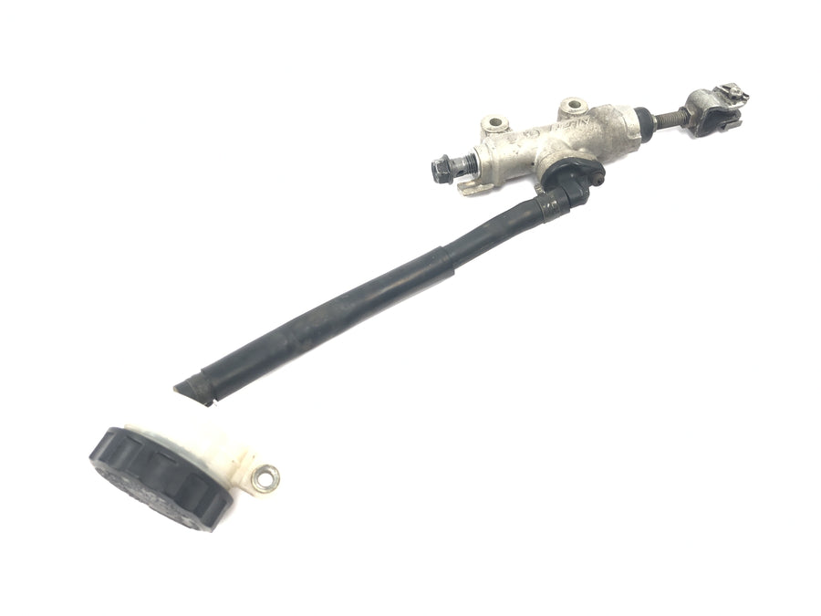Honda CBR 900 RR SC28 [1995] - Rear brake pump brake cylinder