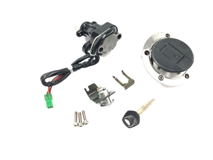 Suzuki GSX R 1000 WVBZ K3 [2003] - Lock set ignition lock tank cap lock set