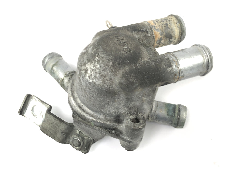 Honda XRV 750 Africa Twin RD04 [1992] - Coolant thermostat Coolant thermostat housing Coolant distributor Water distributor