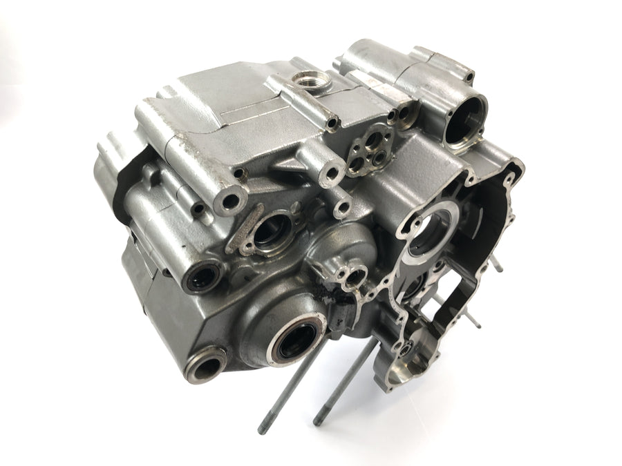 KTM 950 Adventure LC8 [2004] - engine housing engine block crankcase empty housing