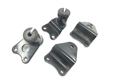 Kawasaki W 650 EJ650A [1999] - Engine mount engine mount bracket set