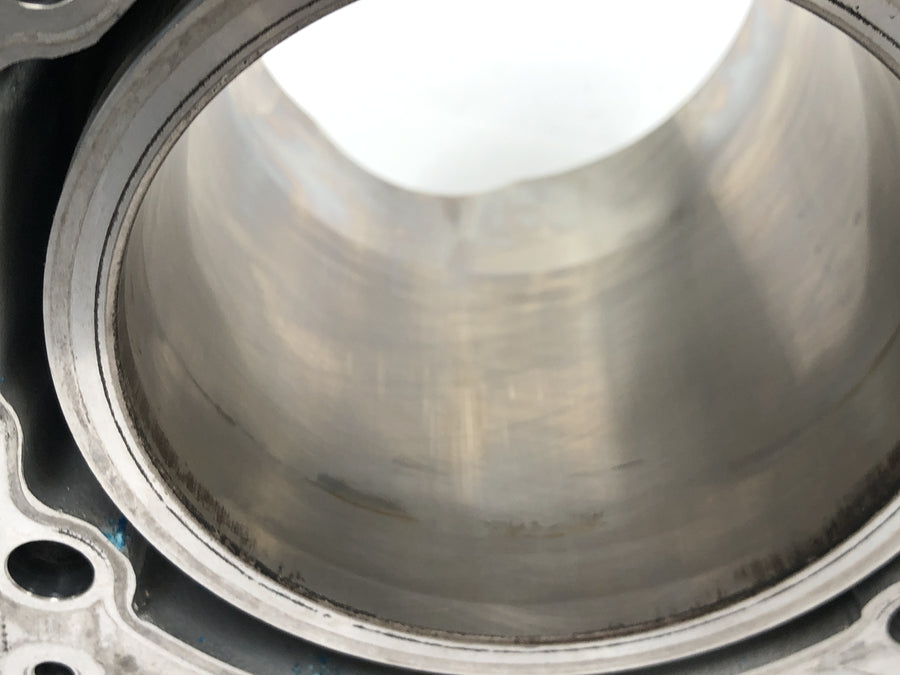 Aprilia Mille RSV 1000 ME [1999] - cylinder liner piston piston rings Rotax rear