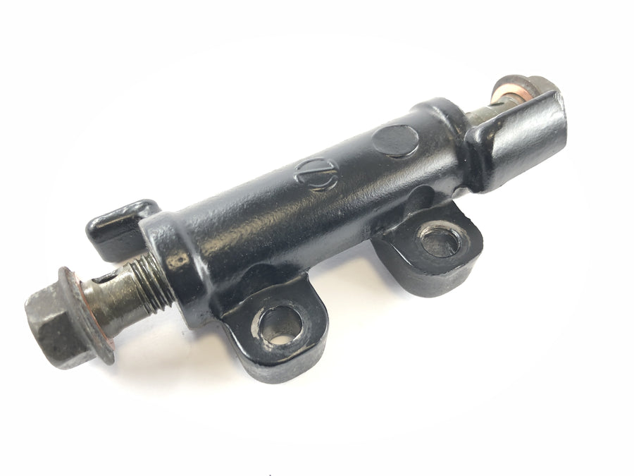 Yamaha V Max 1200 2we [1996] - distributor brake line at the front