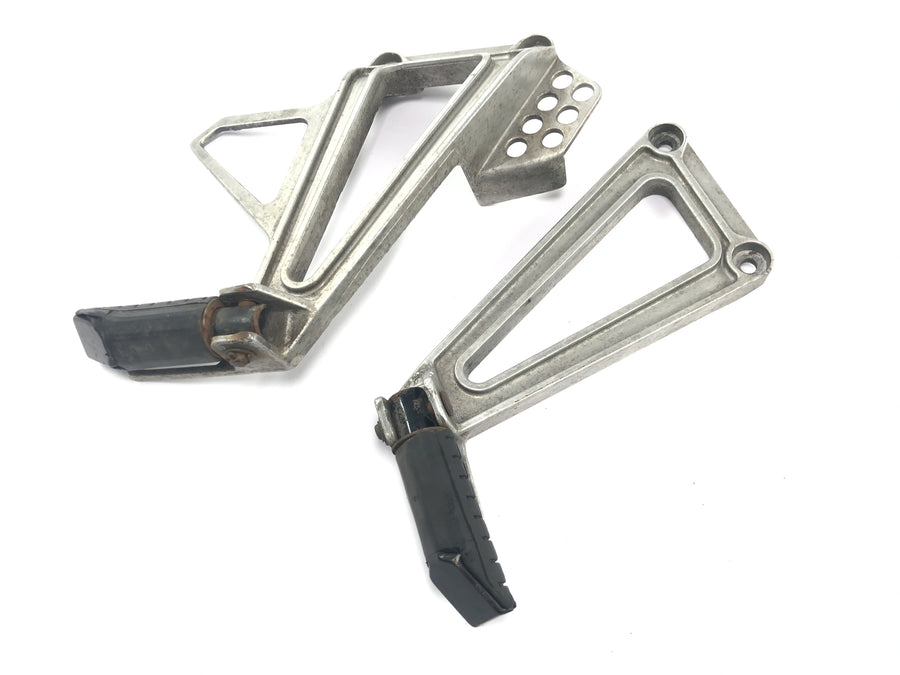 Honda NX 650 Dominator RD02 [1994] - Footrests passenger footrest holder rear pair