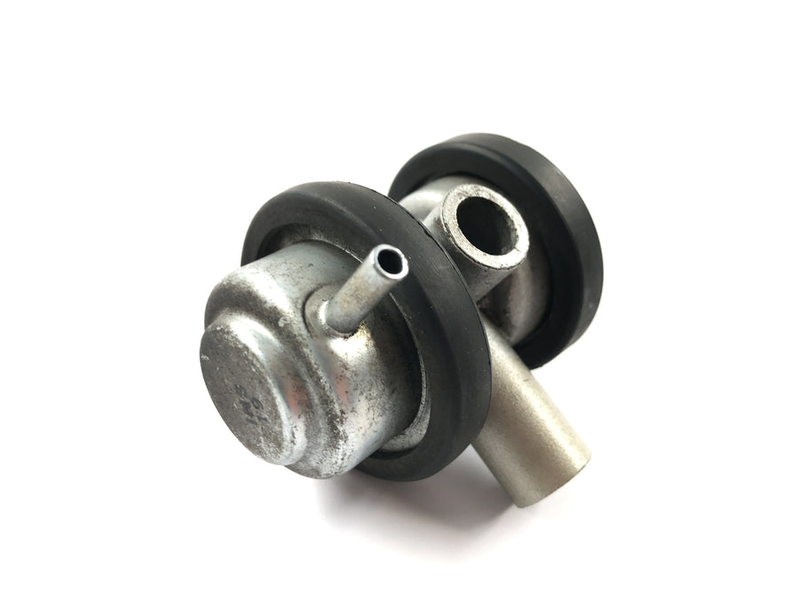 Kawasaki W 650 EJ650A [1999] - Secondary air valve Secondary air valve