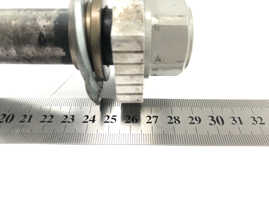 KTM 950 Adventure LC8 [2004] - rear wheel axle axle rear wheel axle