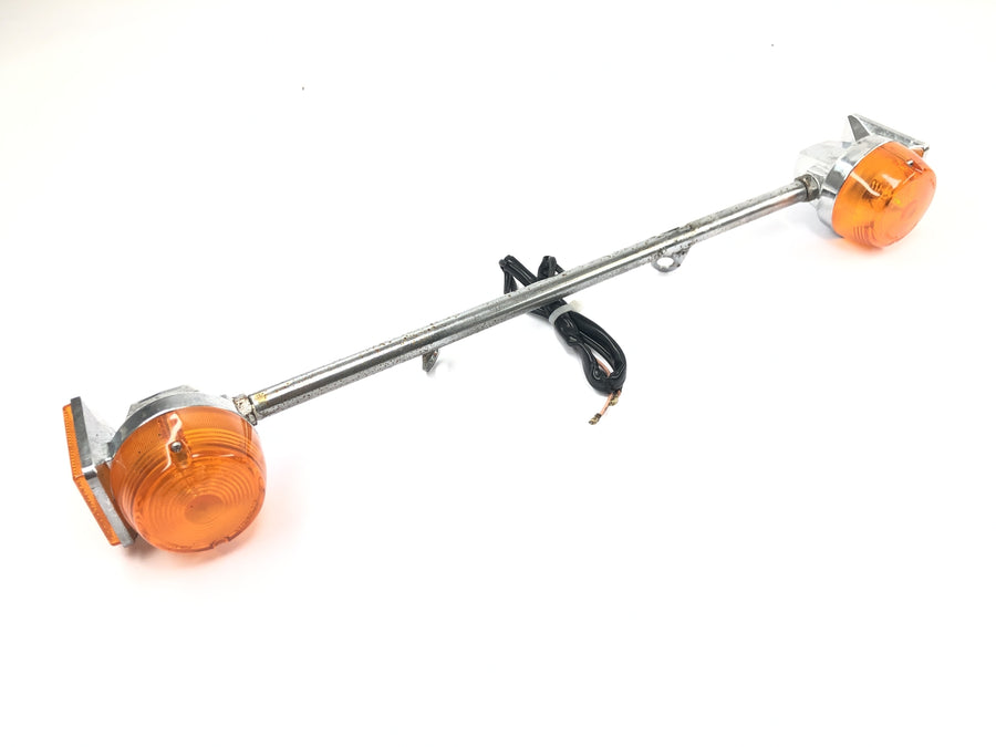 Moto Guzzi V65 Custom [1985] - Indicator indicator unit at the front with bracket