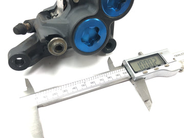 Yamaha YZF R1 RN04 [2001] - Brake caliper front left - 0
