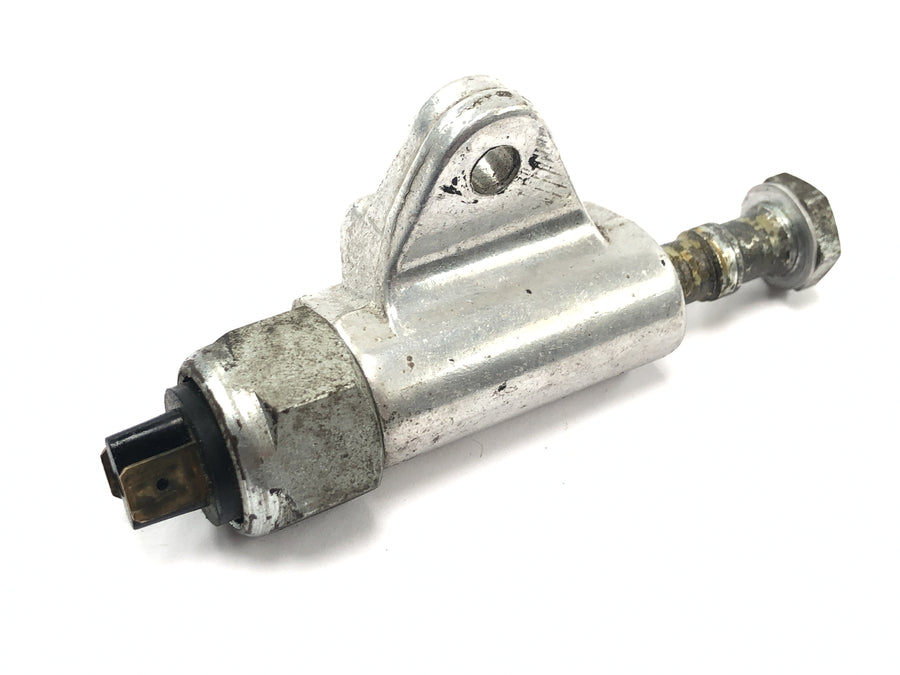 Moto Guzzi V65 Custom [1985] - Front brake light switch