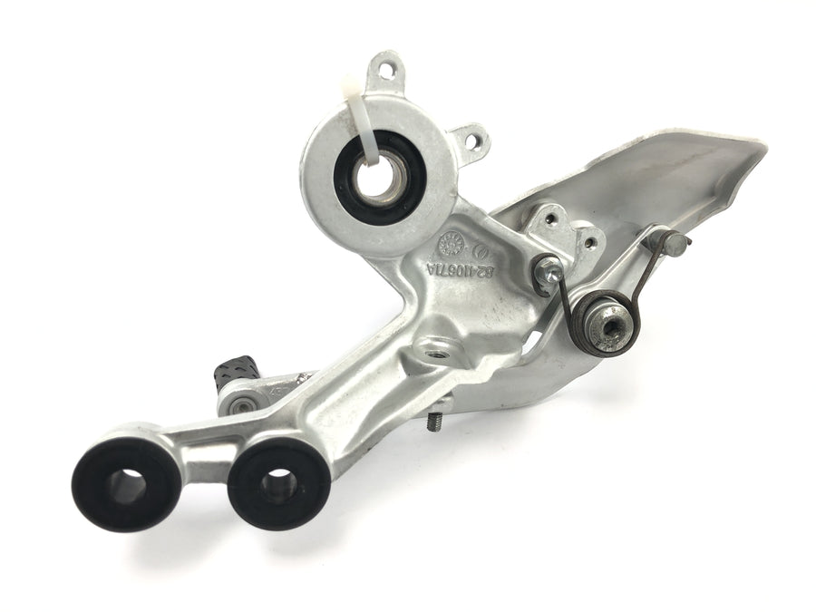 Ducati Monster SR2 800 M4 [2006] - Footrest system driver's right footrest with brake pedal